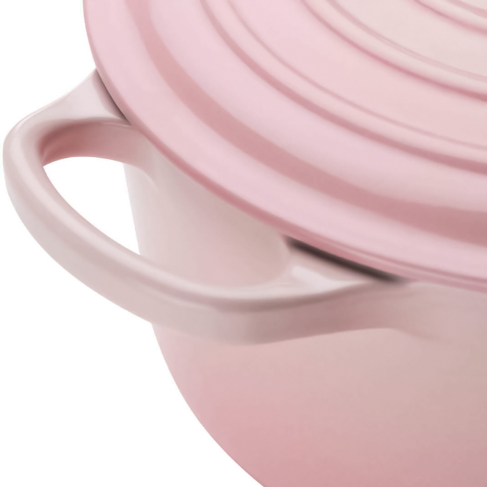 Кастрюля круглая 2,4 л розовая Shell Pink Le Creuset