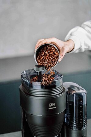 Фильтр-кофеварка 1.25 л с кофемолкой, черная AromaFresh Melitta